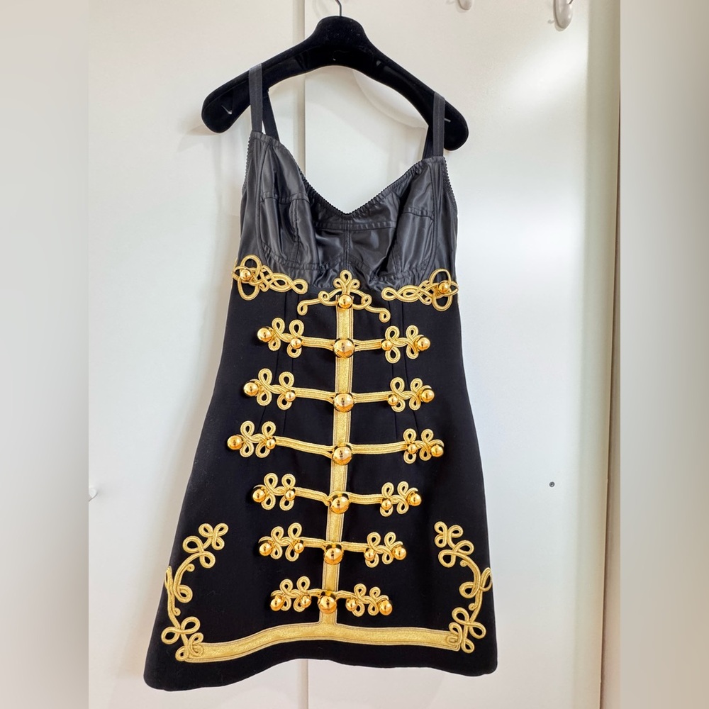 Dolce & Gabbana Runway Black Mini Dress with Gold Embellishment size IT 44 - Picture 5 of 16